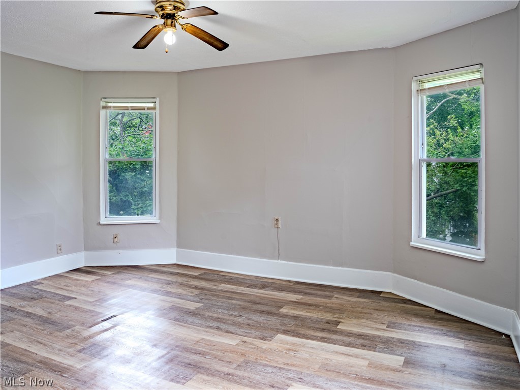 2102 W 96th Street Cleveland OH 44102