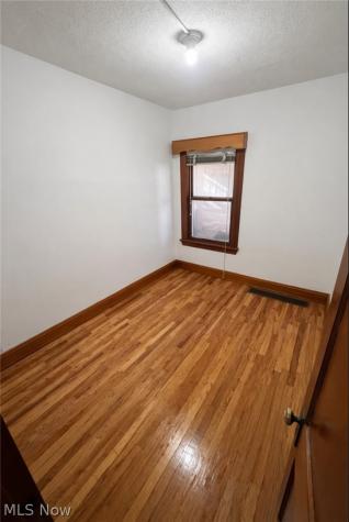16224 Huntmere Avenue Cleveland OH 44110
