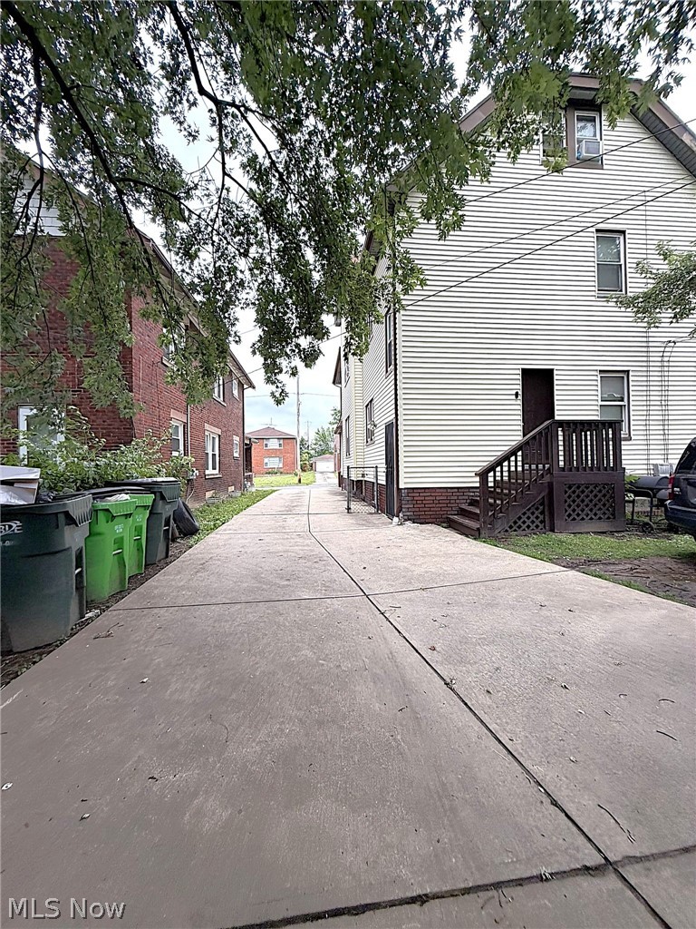 8108 Grand Division Avenue Garfield Heights OH 44125
