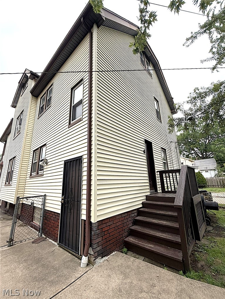 8108 Grand Division Avenue Garfield Heights OH 44125