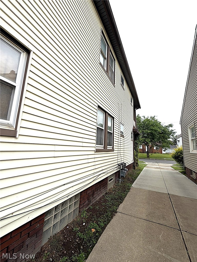 8108 Grand Division Avenue Garfield Heights OH 44125