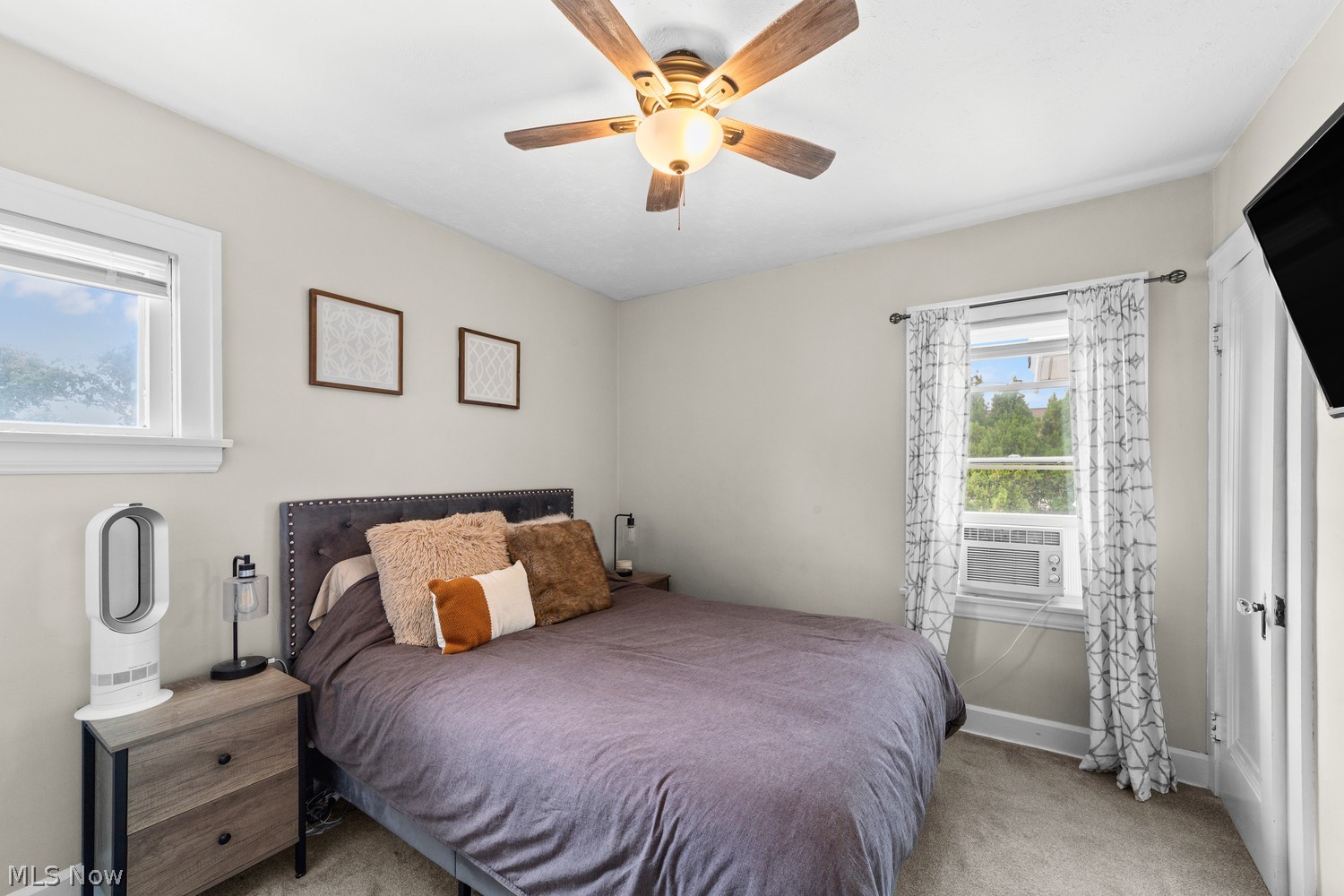 2148 Lewis Drive Lakewood OH 44107