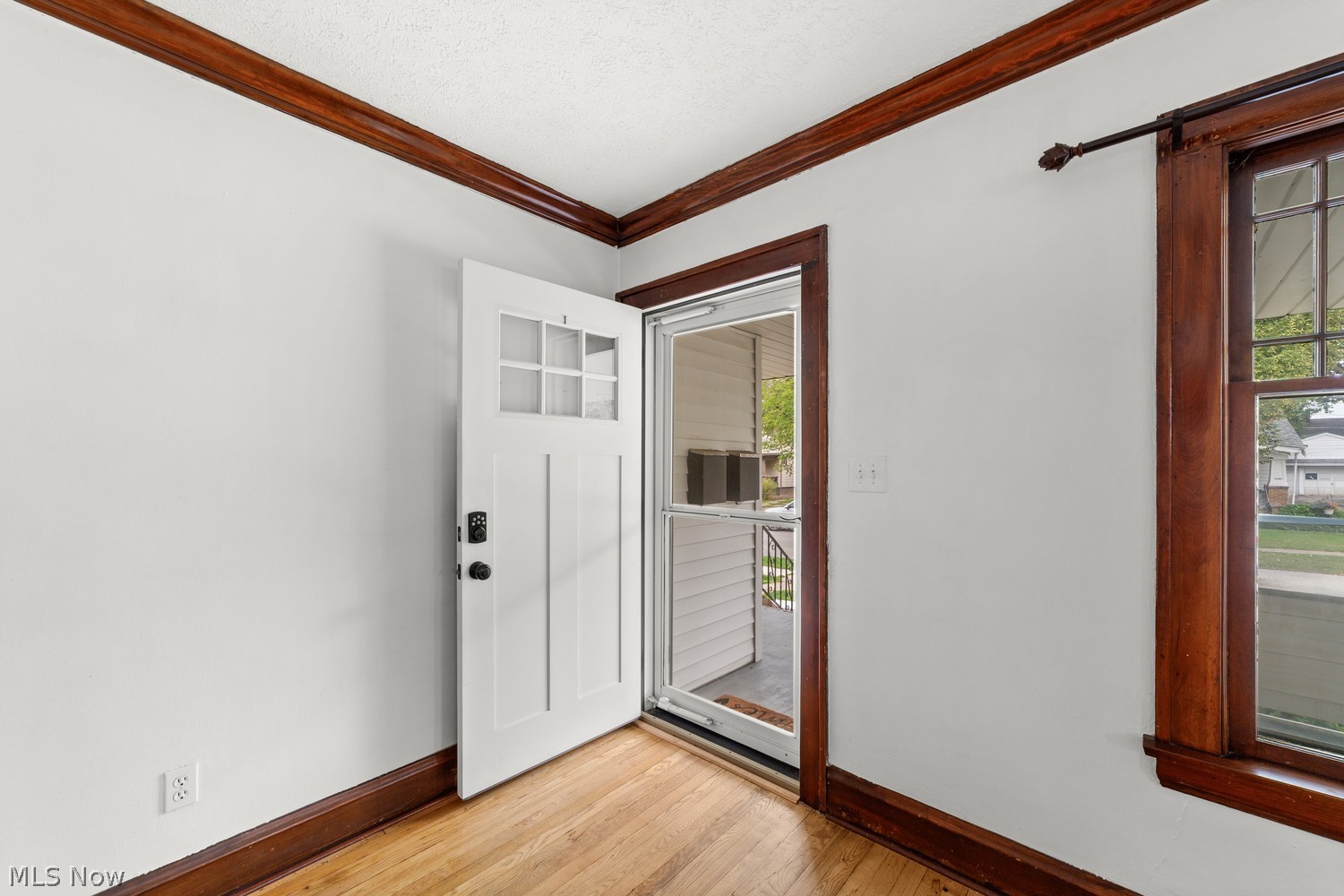 2148 Lewis Drive Lakewood OH 44107