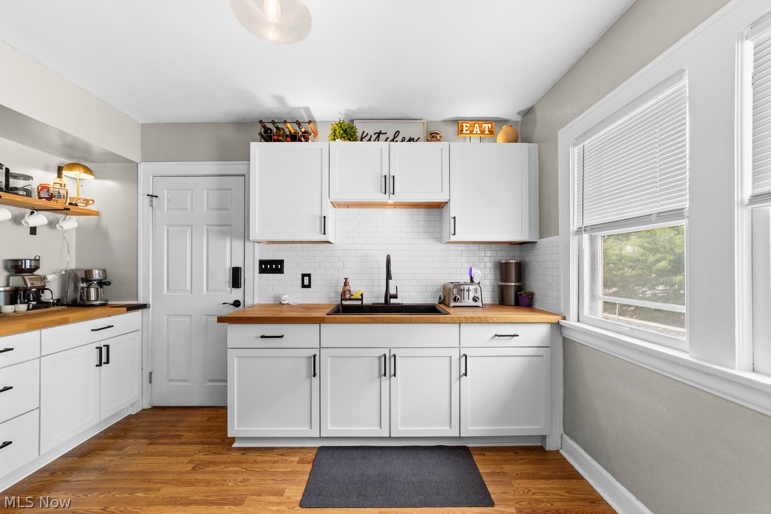 2148 Lewis Drive Lakewood OH 44107