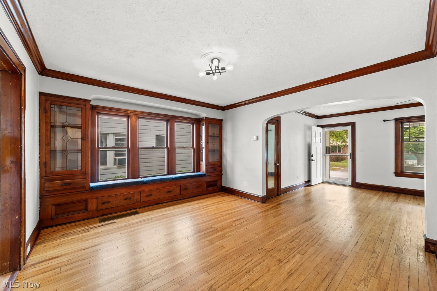 2148 Lewis Drive Lakewood OH 44107