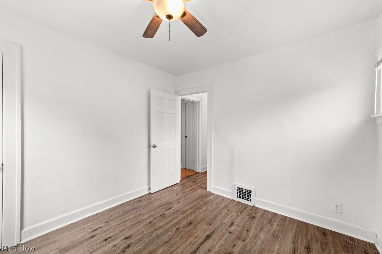 2148 Lewis Drive Lakewood OH 44107
