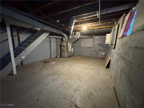 13809 Earlwood Road Cleveland OH 44110