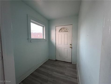 13809 Earlwood Road Cleveland OH 44110