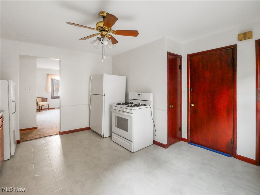 13532 Elbur Lane Lakewood OH 44107