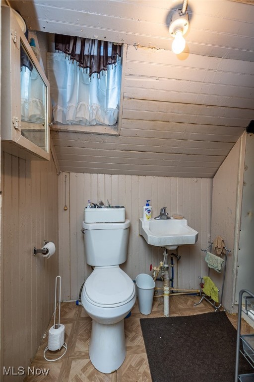 7538 Star Avenue Cleveland OH 44103