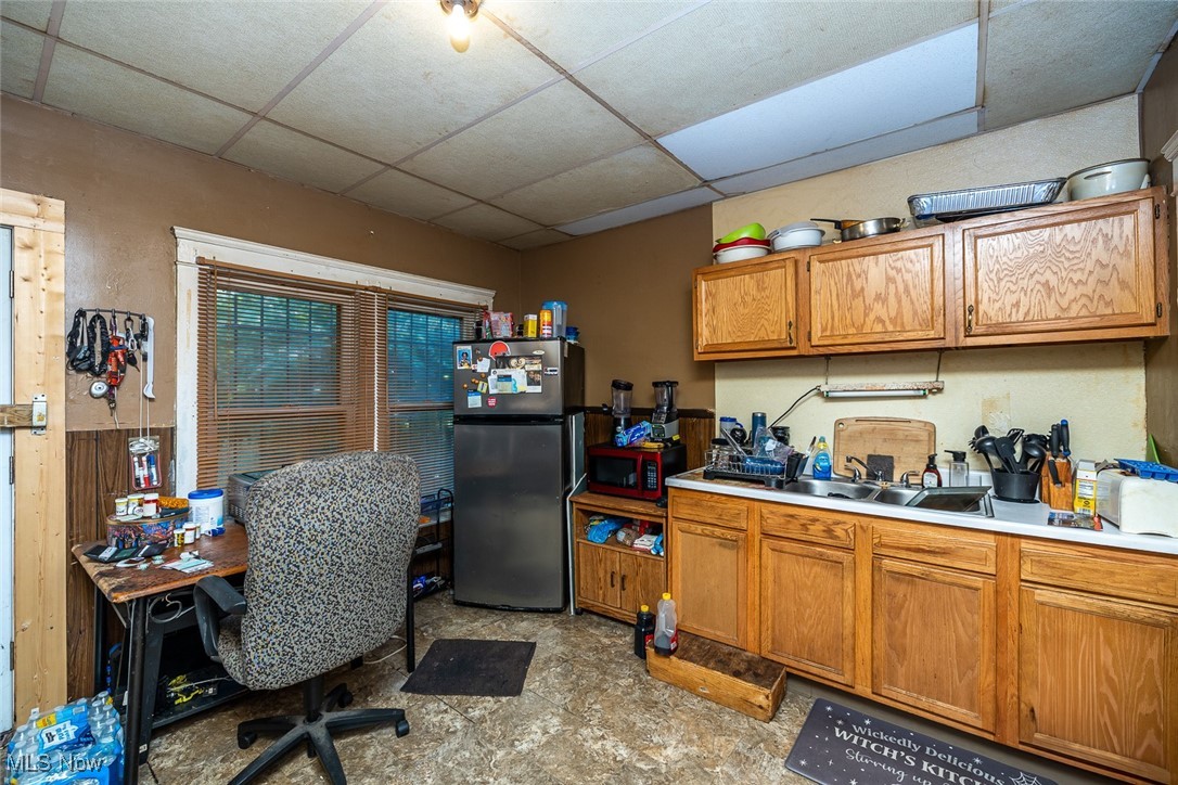 7538 Star Avenue Cleveland OH 44103