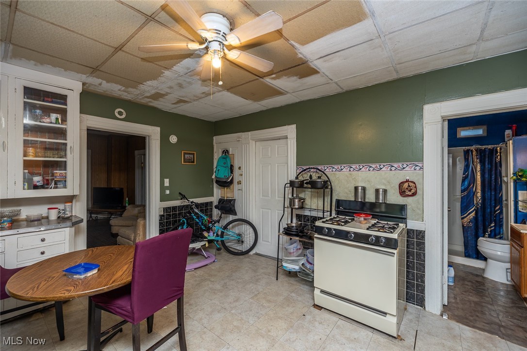 7538 Star Avenue Cleveland OH 44103