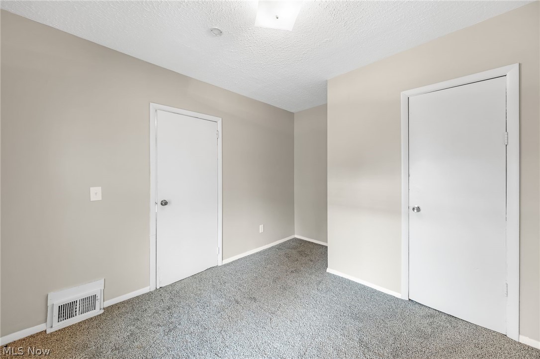 1362 W 83rd Street Cleveland OH 44102