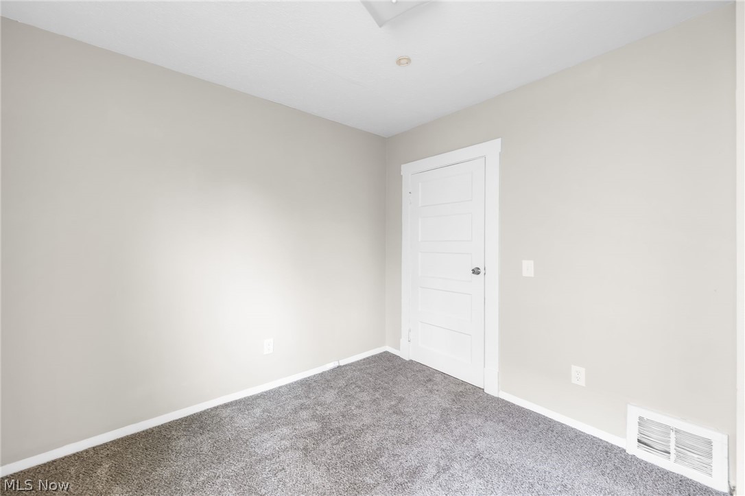 1362 W 83rd Street Cleveland OH 44102