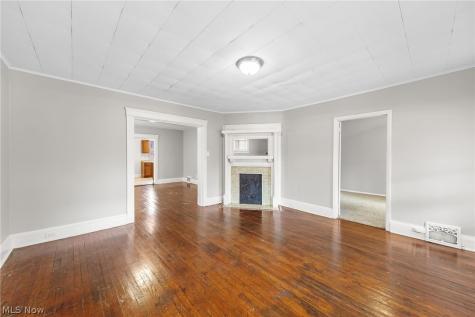 1362 W 83rd Street Cleveland OH 44102