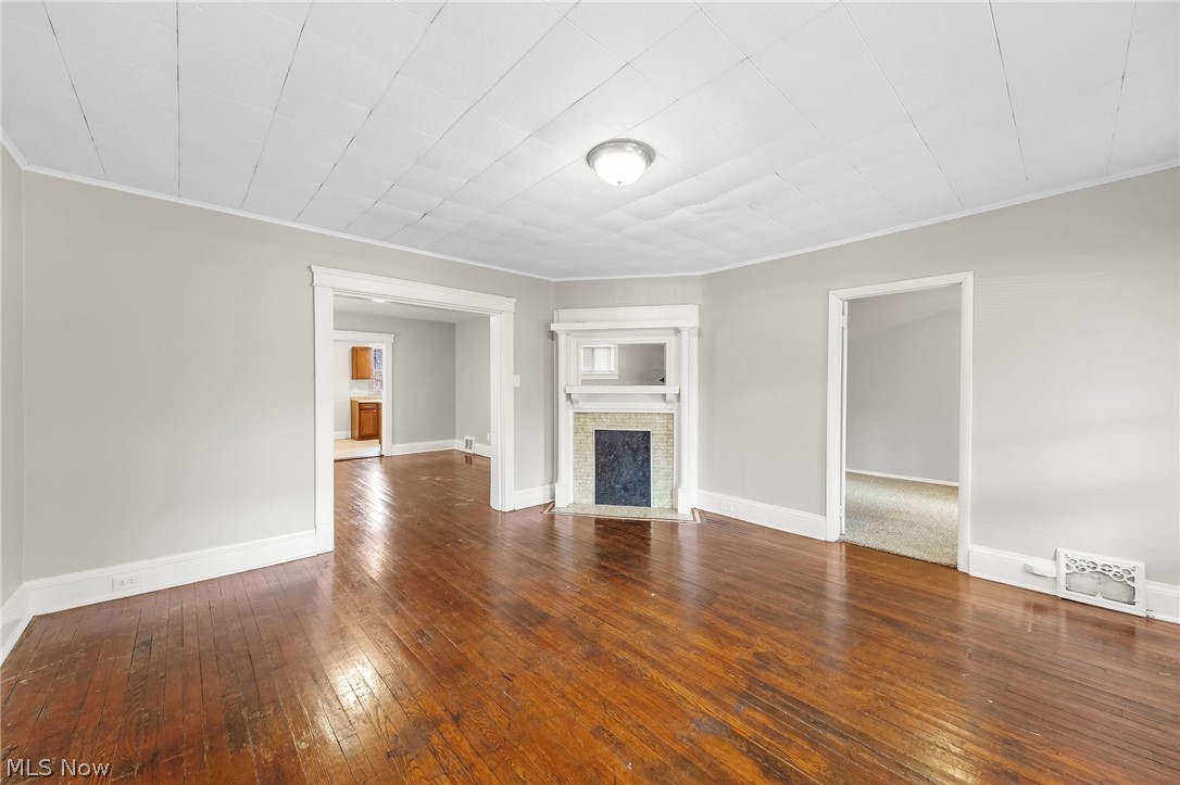 1362 W 83rd Street Cleveland OH 44102