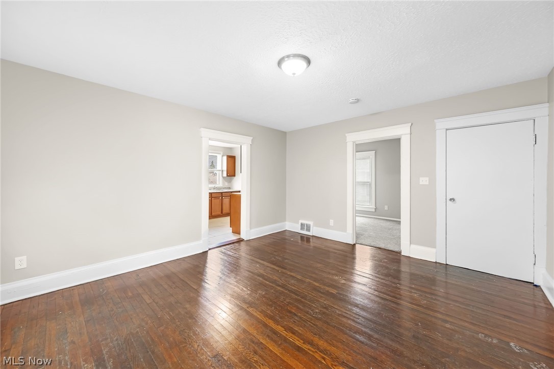 1362 W 83rd Street Cleveland OH 44102