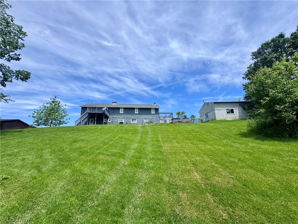 887-889 Colony Drive Aurora OH 44202