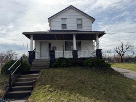 7120 Canton Avenue Cleveland OH 44105