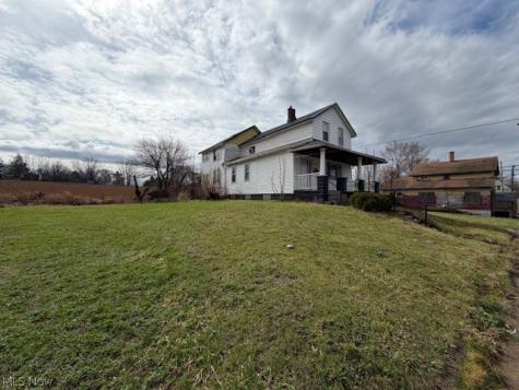 7120 Canton Avenue Cleveland OH 44105