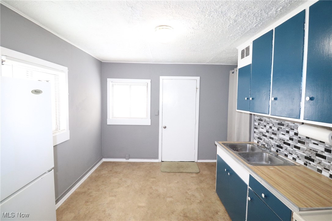 22, 23 Gish Road Rittman OH 44270