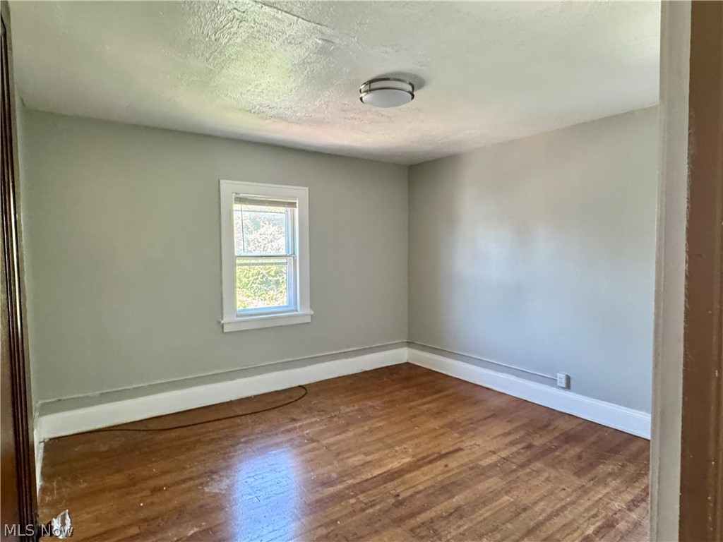 15709 Halliday Avenue Cleveland OH 44110