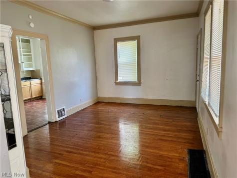 15709 Halliday Avenue Cleveland OH 44110