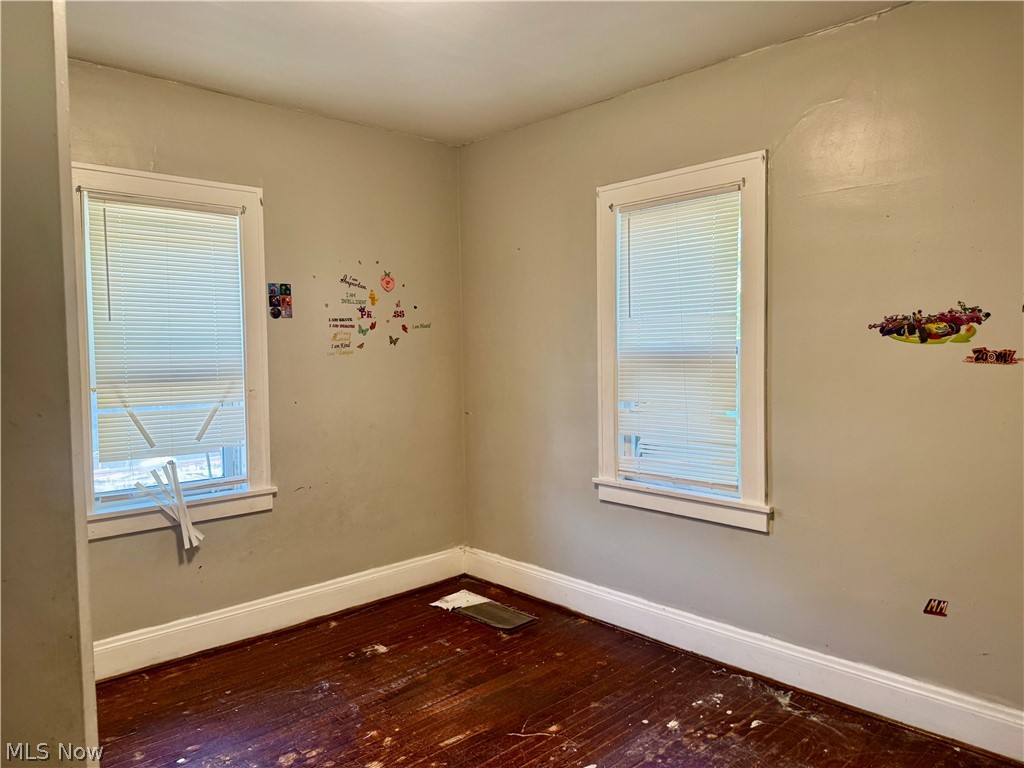 15709 Halliday Avenue Cleveland OH 44110