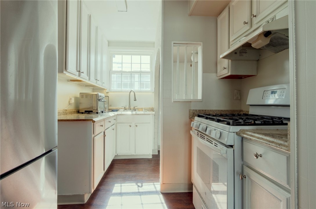 3703 Daleford Road Shaker Heights OH 44120