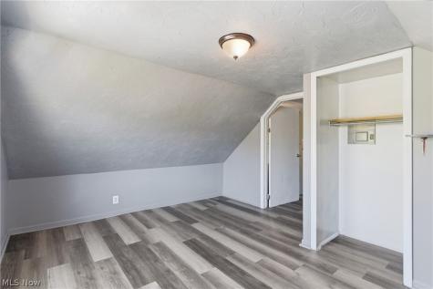 3333 Desota Avenue Cleveland Heights OH 44118
