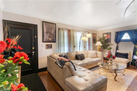 3333 Desota Avenue Cleveland Heights OH 44118