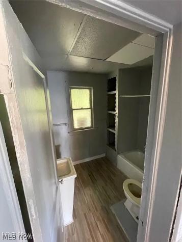 8909 Fuller Avenue Cleveland OH 44104