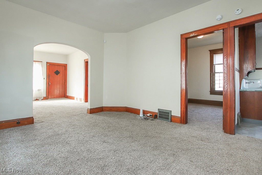 1101 E 66th Street Cleveland OH 44103