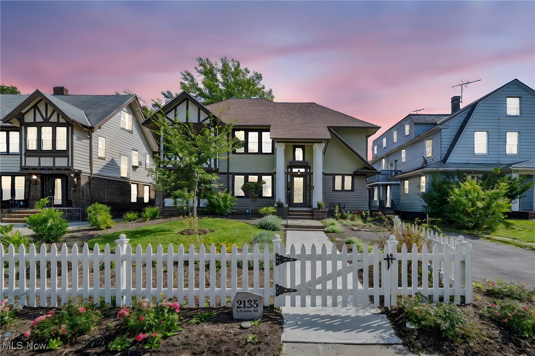 2135 Coventry Road Cleveland Heights OH 44118