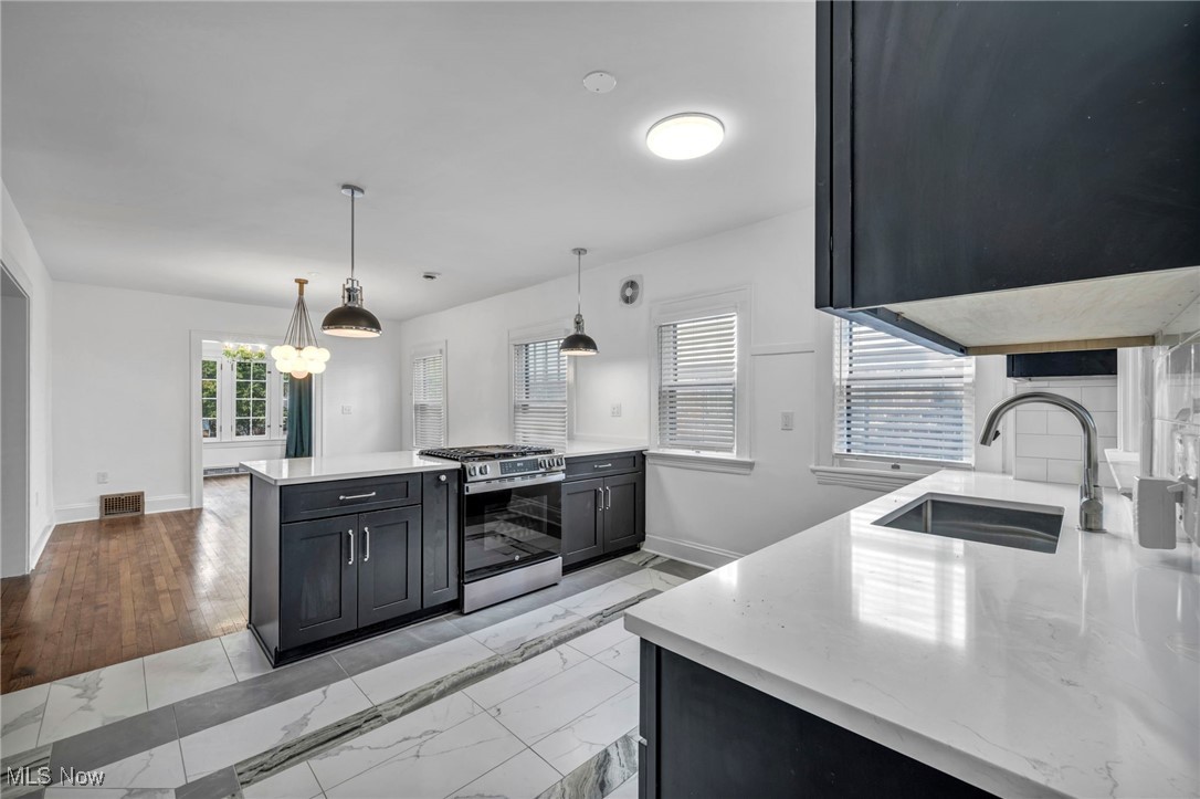2135 Coventry Road Cleveland Heights OH 44118