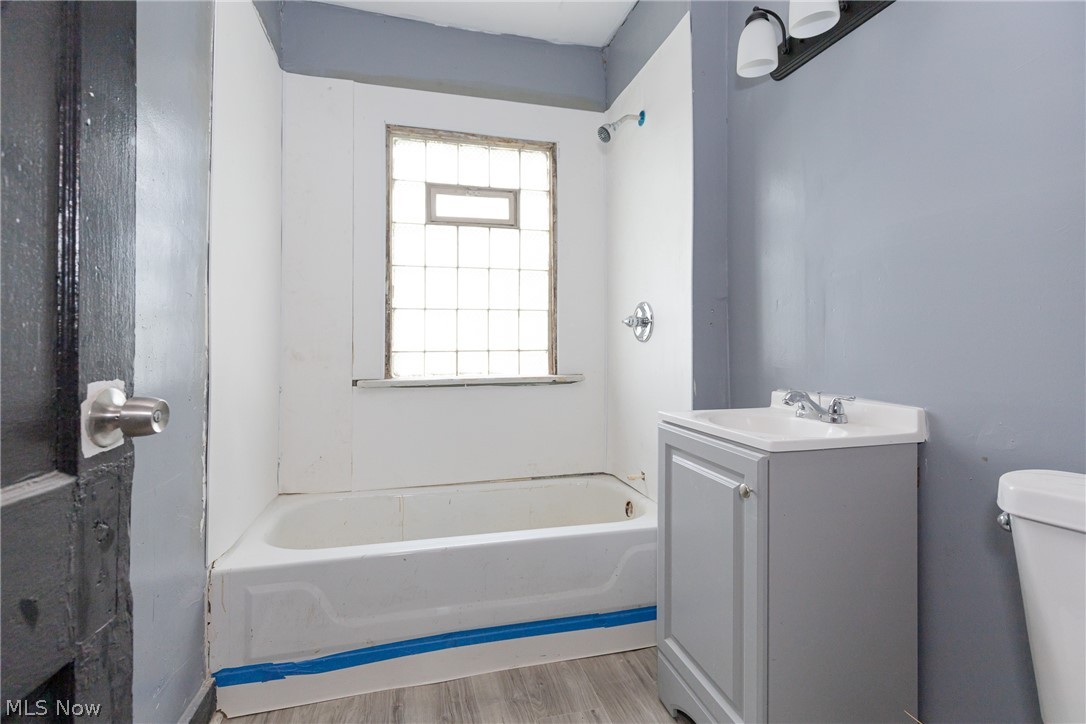 14119 Bardwell Avenue East Cleveland OH 44112