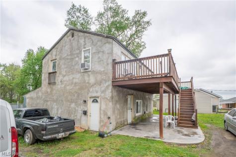 8242-8244 Navarre Road SW Massillon OH 44646