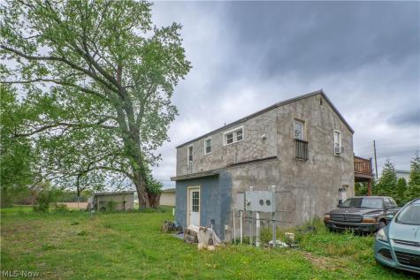 8242-8244 Navarre Road SW Massillon OH 44646