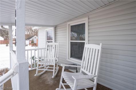 8242-8244 Navarre Road SW Massillon OH 44646