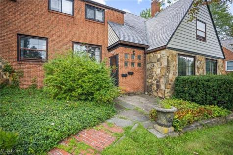 2108 S Belvoir Boulevard South Euclid OH 44121