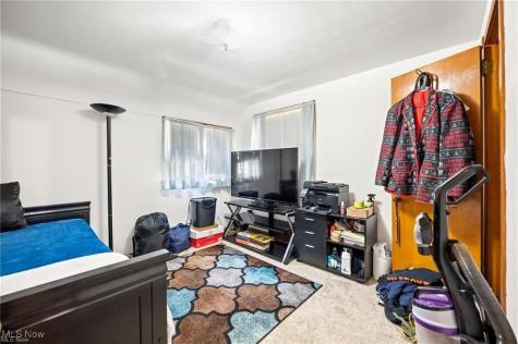 2108 S Belvoir Boulevard South Euclid OH 44121