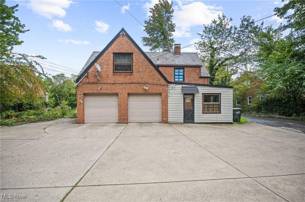 2108 S Belvoir Boulevard South Euclid OH 44121