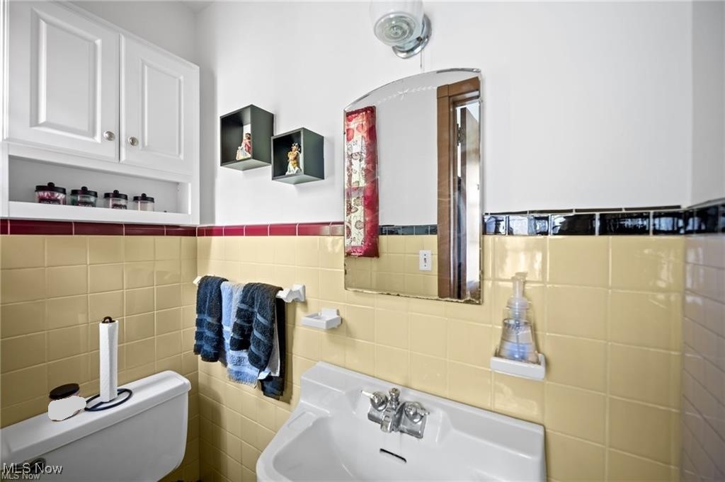 2108 S Belvoir Boulevard South Euclid OH 44121