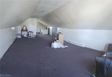 11213 Linnet Avenue Cleveland OH 44111