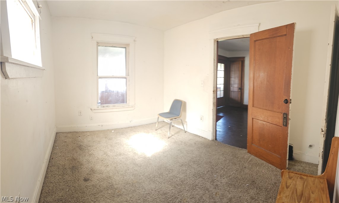 11213 Linnet Avenue Cleveland OH 44111