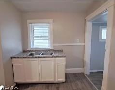 11213 Linnet Avenue Cleveland OH 44111
