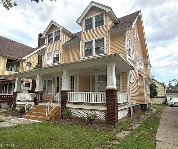 12413 Saywell Avenue Cleveland OH 44108