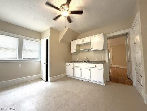 12413 Saywell Avenue Cleveland OH 44108