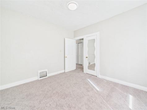 535 Gage Street Akron OH 44311