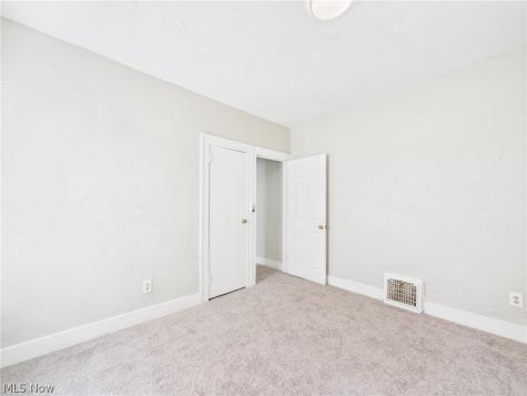 535 Gage Street Akron OH 44311
